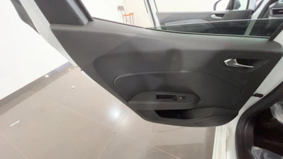 Renault Clio 1.0 eco-g Techno 100cv (14)