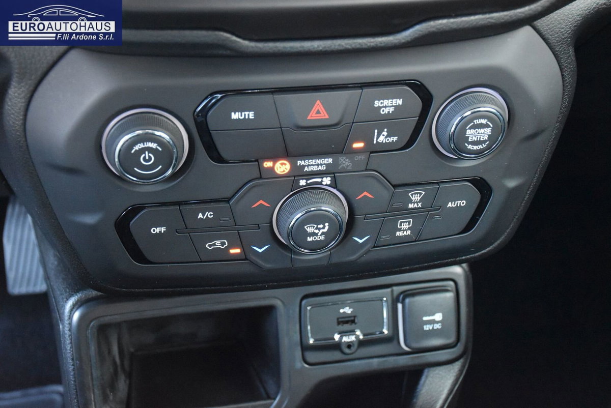 Jeep Renegade 1.0 T3 Limited (11)