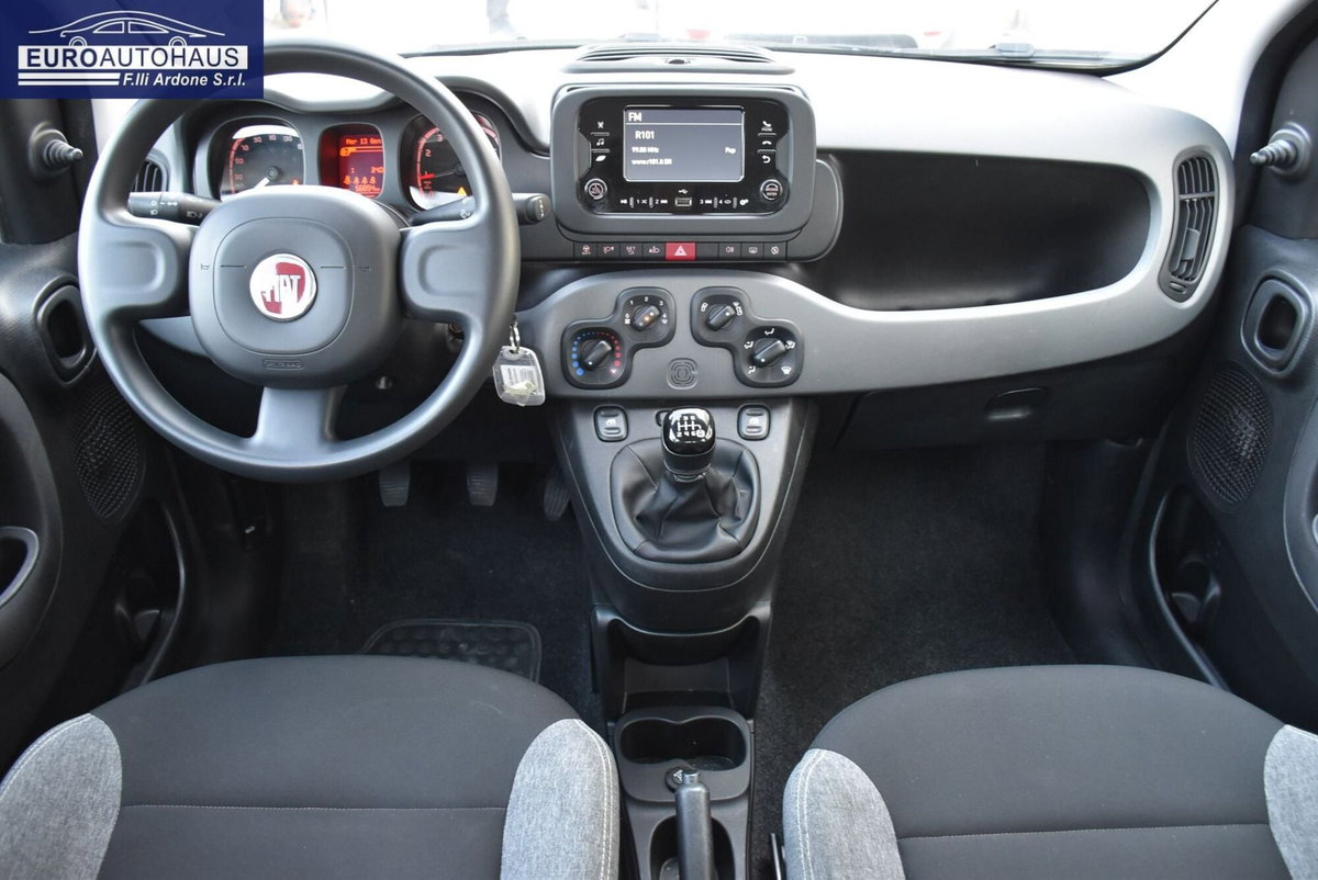 Fiat Panda 1.0 FireFly S&S Hybrid City Cross (4)