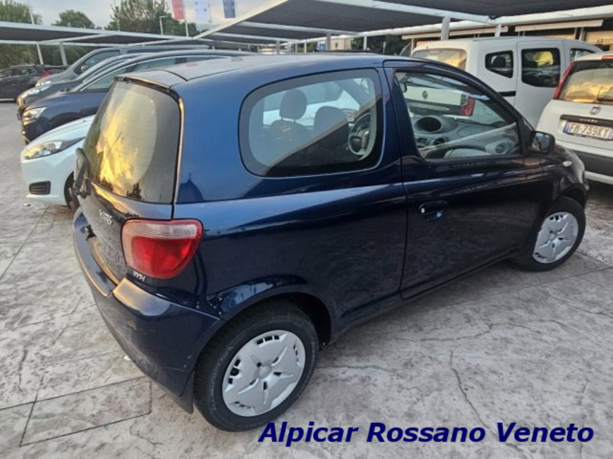 Toyota Yaris 16V cat 3 porte (13)