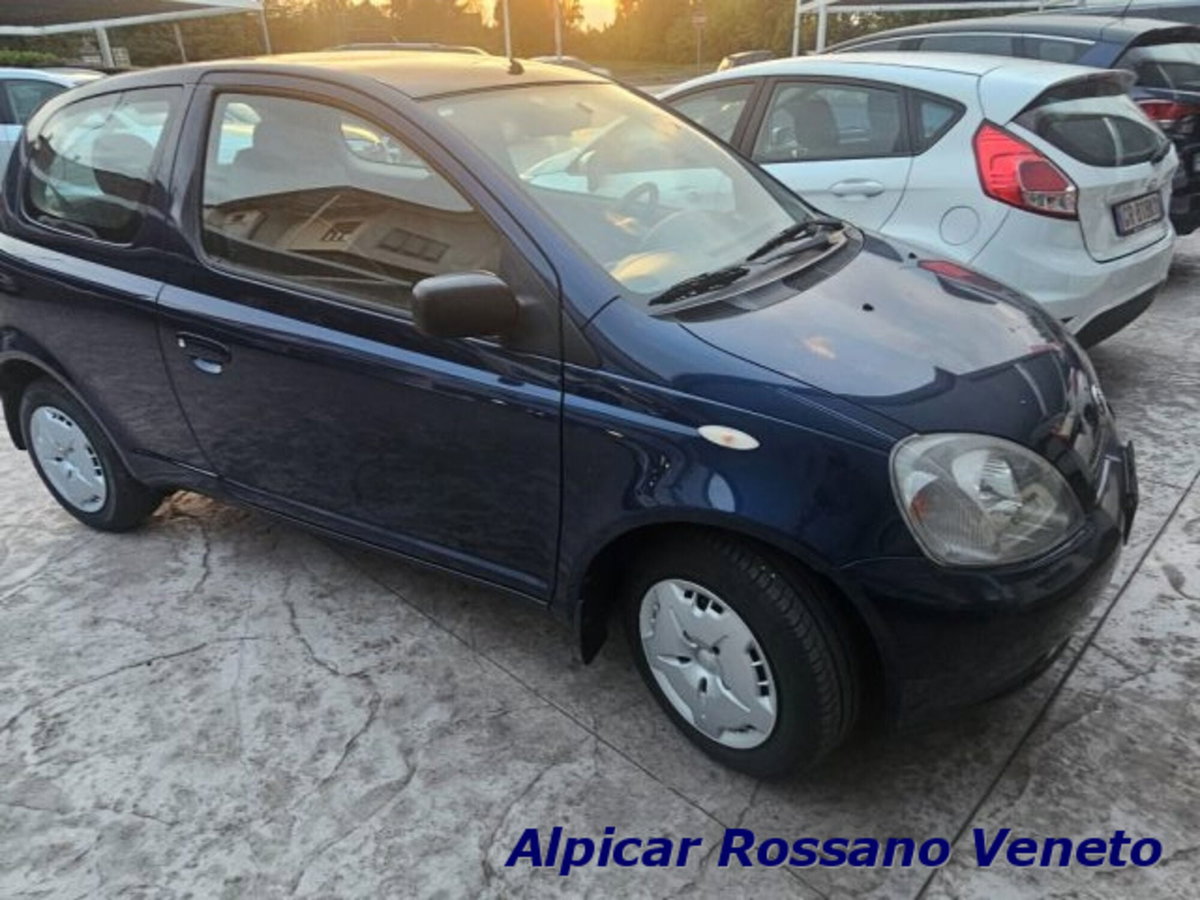 Toyota Yaris 16V cat 3 porte (18)