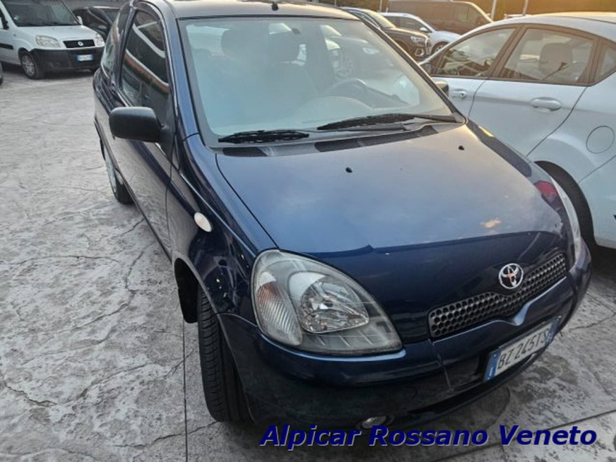 Toyota Yaris 16V cat 3 porte Sol (11)