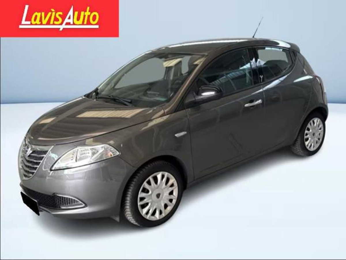 Lancia Ypsilon 1.2 69 CV 5 porte Gold