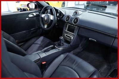 Porsche Cayman 2.7 (11)