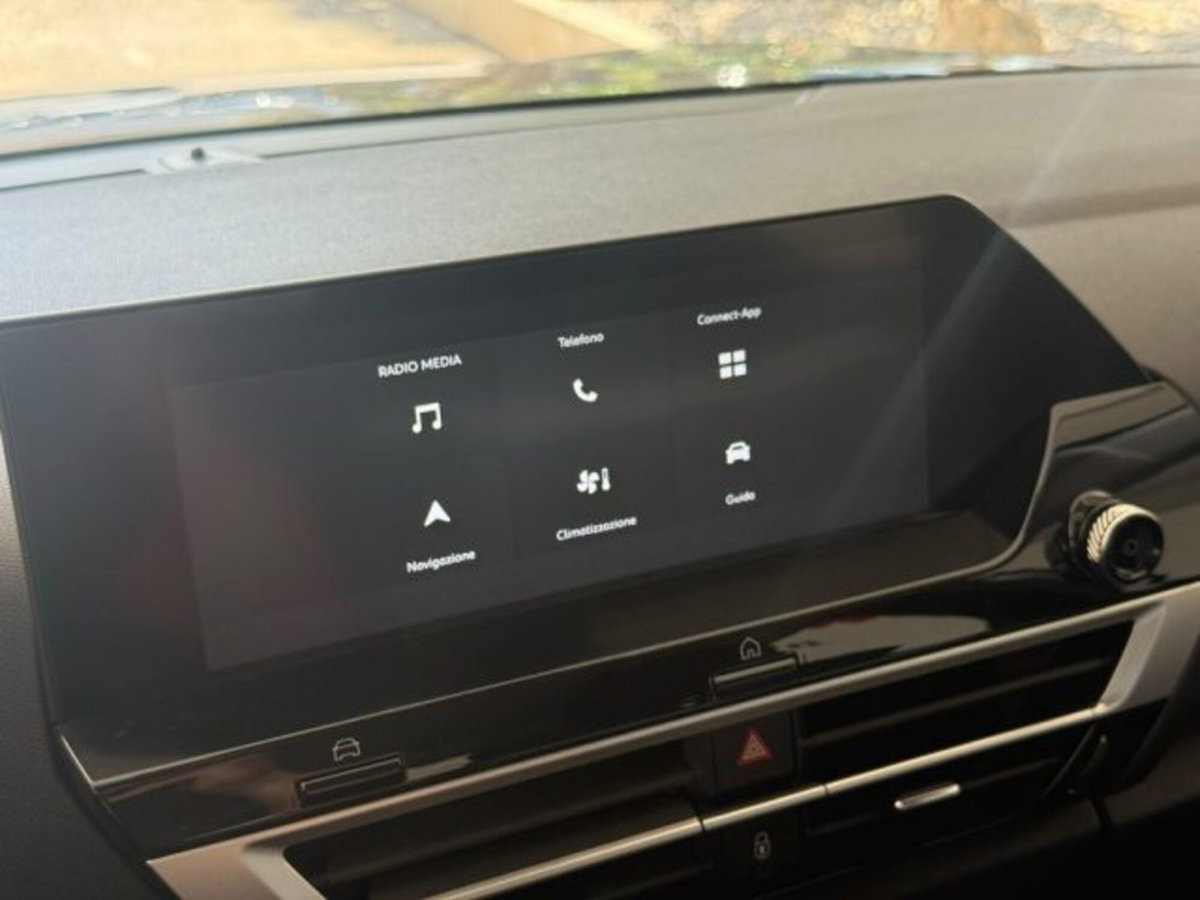 Citroen C4 1.2 hybrid You 100cv e-dcs6 (16)