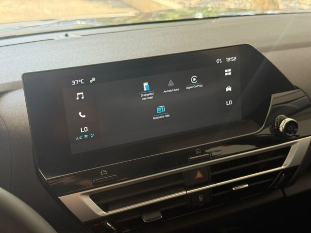 Citroen C4 1.2 hybrid You 100cv e-dcs6 (17)