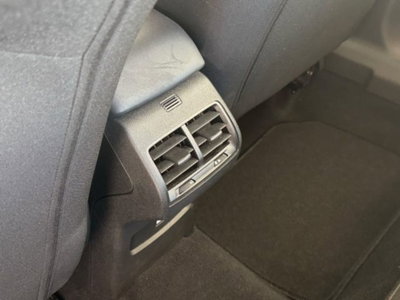 Citroen C4 1.2 hybrid You 100cv e-dcs6 (9)