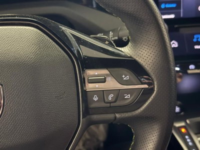 Peugeot 308 SW Hybrid 225 e-EAT8 GT Pack (9)