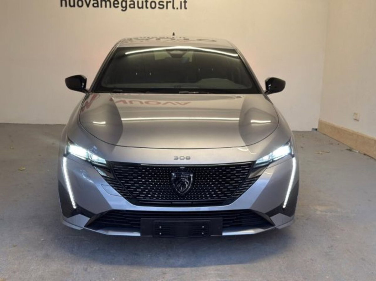 Peugeot 308 SW Hybrid 225 e-EAT8 GT Pack (2)