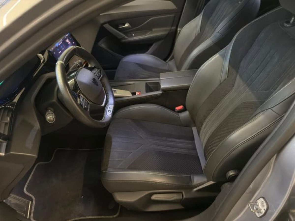 Peugeot 308 SW Hybrid 225 e-EAT8 GT Pack (6)