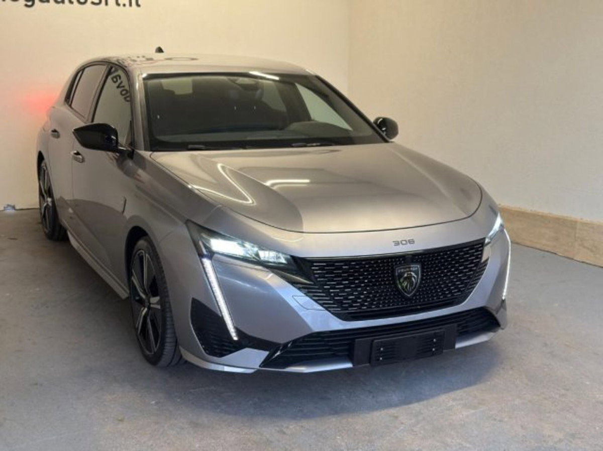 Peugeot 308 SW Hybrid 225 e-EAT8 GT Pack (8)