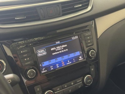 Nissan Qashqai 1.3 DIG-T 140 CV N-Connecta (16)