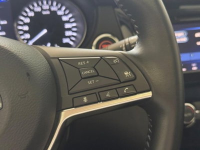 Nissan Qashqai 1.3 DIG-T 140 CV N-Connecta (18)