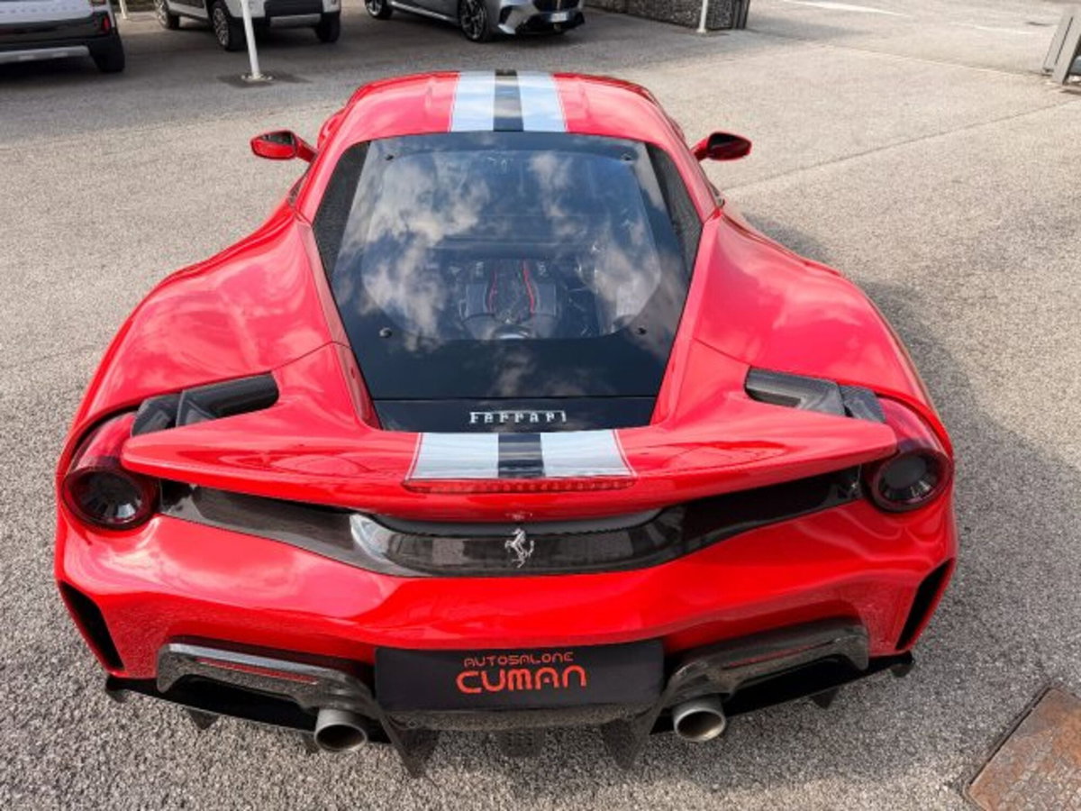 Ferrari 488 Coupé 488 Pista (12)