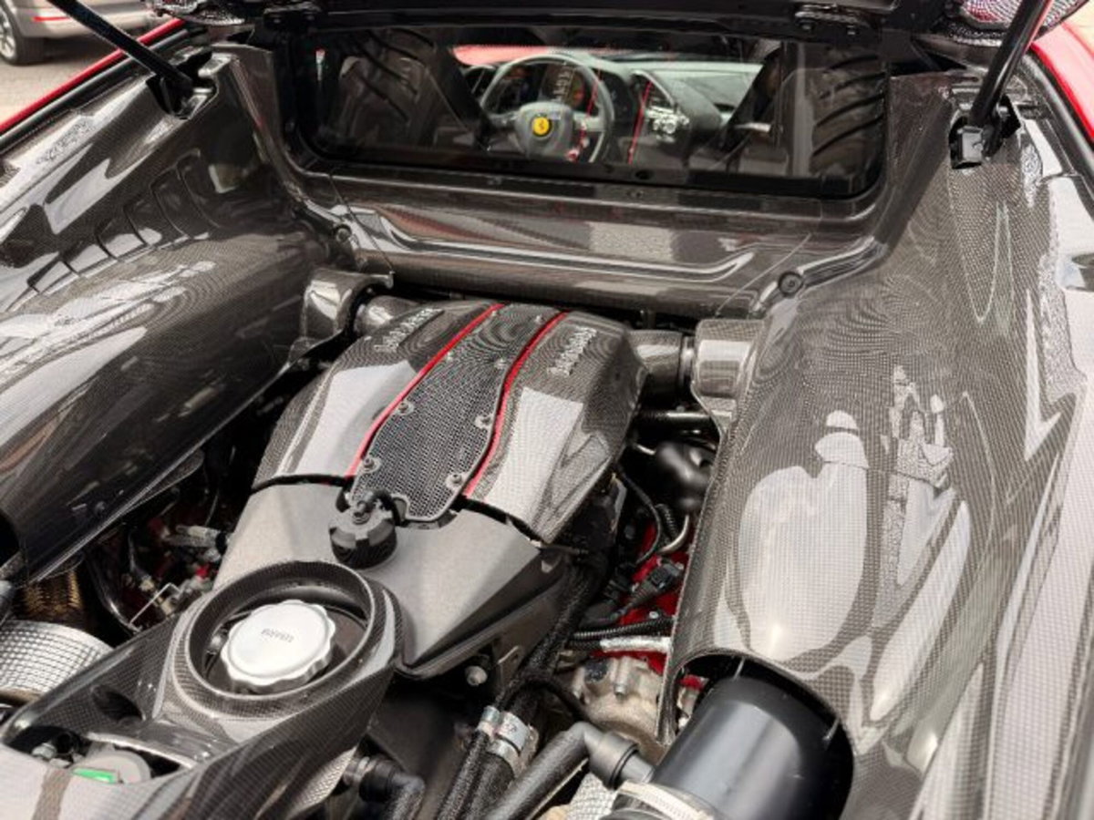 Ferrari 488 Coupé 488 Pista (15)