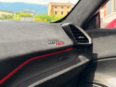 Ferrari 488 Coupé 488 Pista (19)