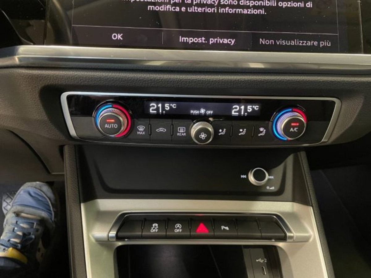 Audi Q3 35 TDI quattro S tronic Business Advanced (11)