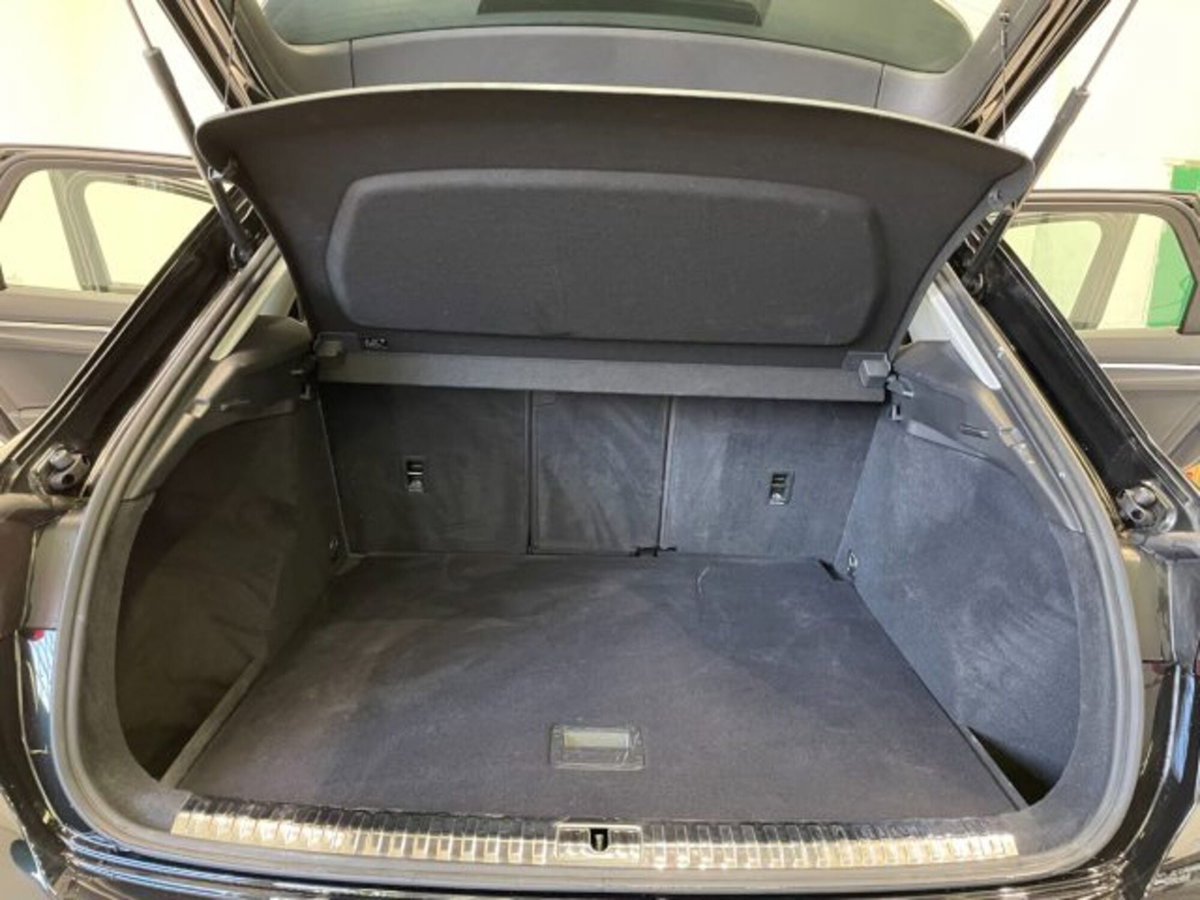 Audi Q3 35 TDI quattro S tronic Business Advanced (12)