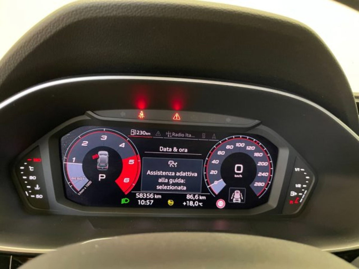 Audi Q3 35 TDI quattro S tronic Business Advanced (14)