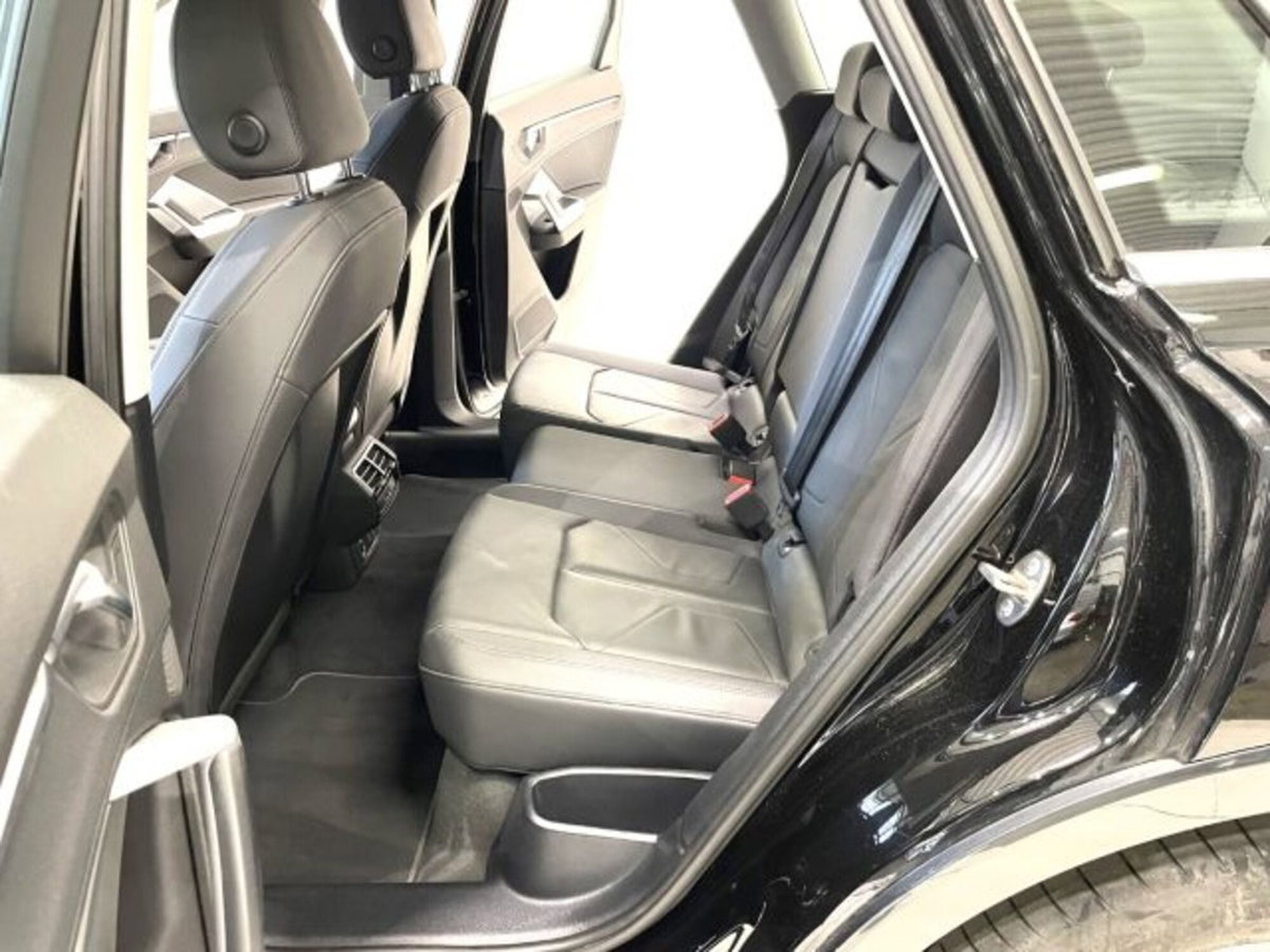 Audi Q3 35 TDI quattro S tronic Business Advanced (7)
