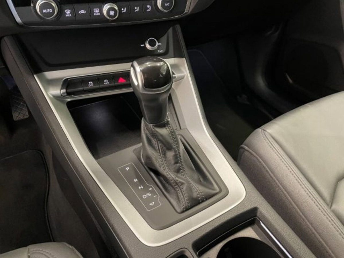 Audi Q3 35 TDI quattro S tronic Business Advanced (8)