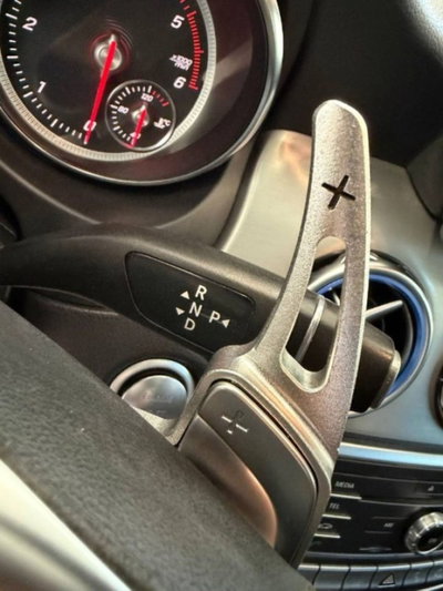 Mercedes-Benz GLA SUV 200 d Automatic 4Matic Premium (20)