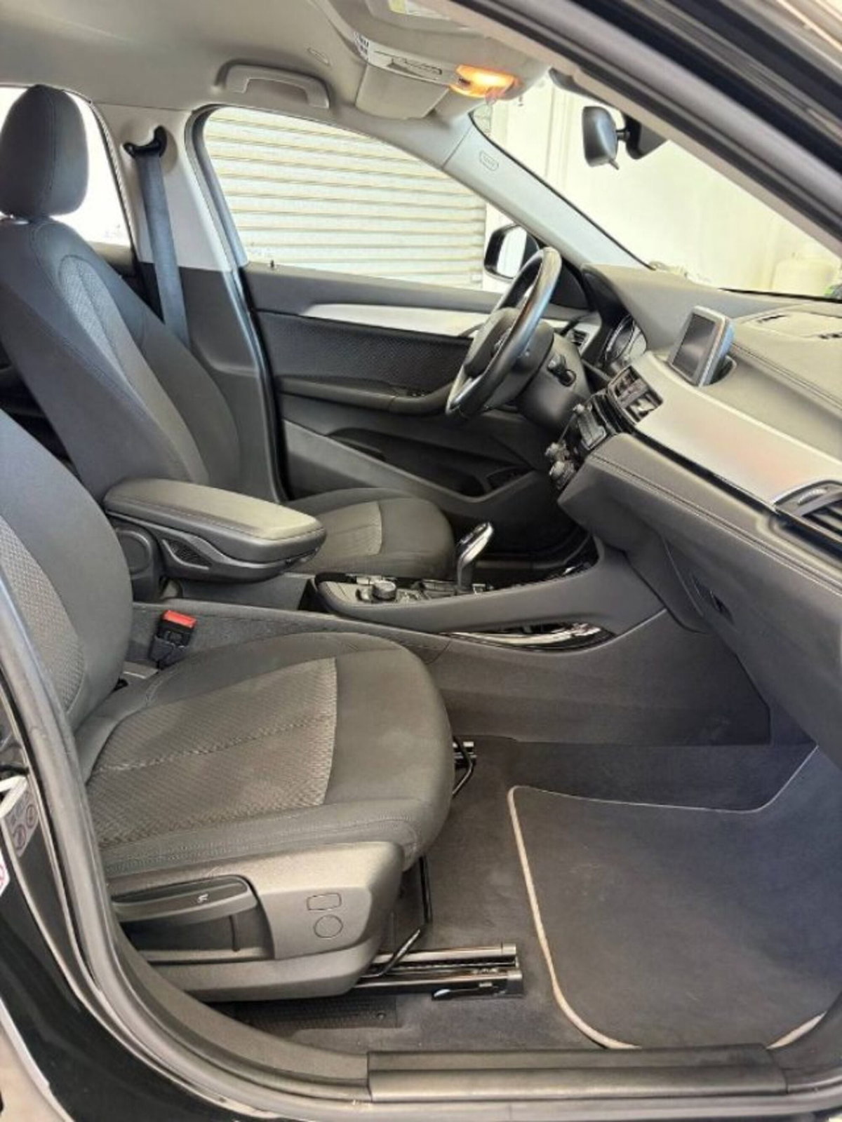 BMW X2 sDrive18d Advantage (14)