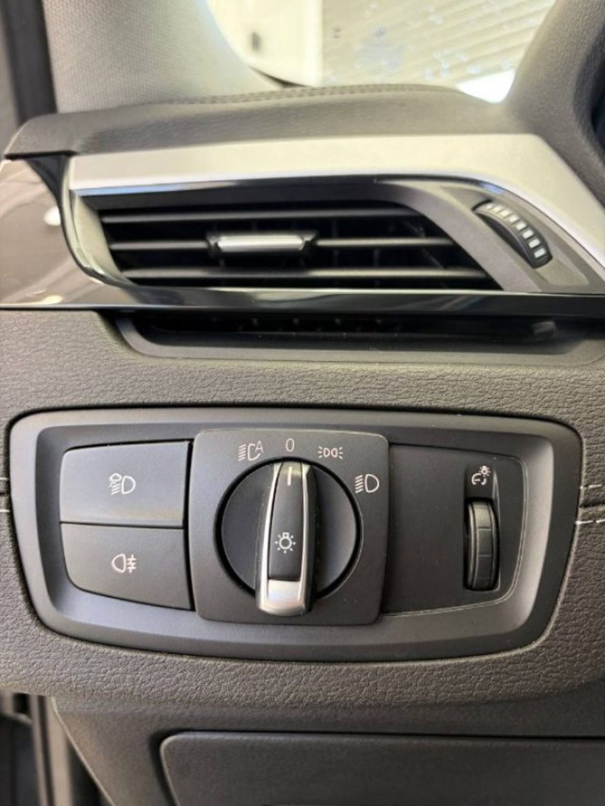 BMW X2 sDrive18d Advantage (17)