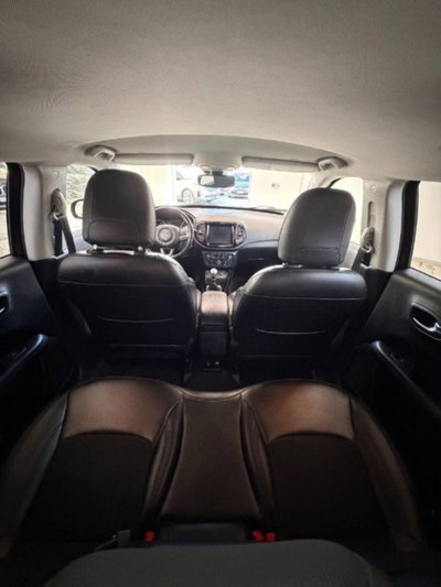 Jeep Compass 1.6 Multijet II 2WD Limited (10)