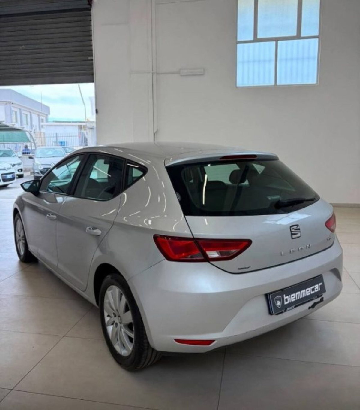 SEAT Leon ST 1.6 TDI 90 CV Business HIGH (4)