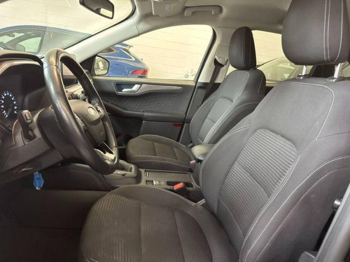 Ford Kuga 1.5 EcoBoost 150 CV 2WD Titanium X (13)