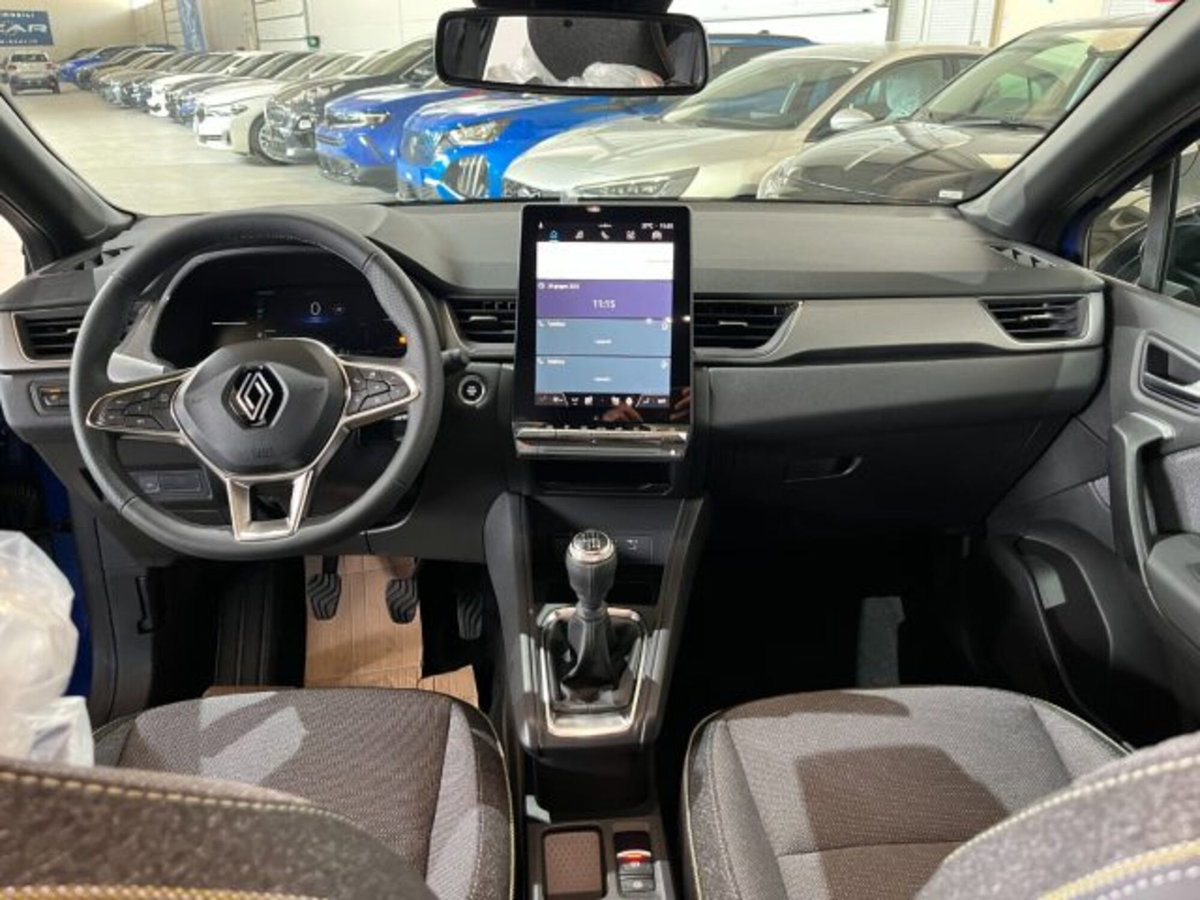Renault Captur 1.2 eco-g Techno 120cv (9)