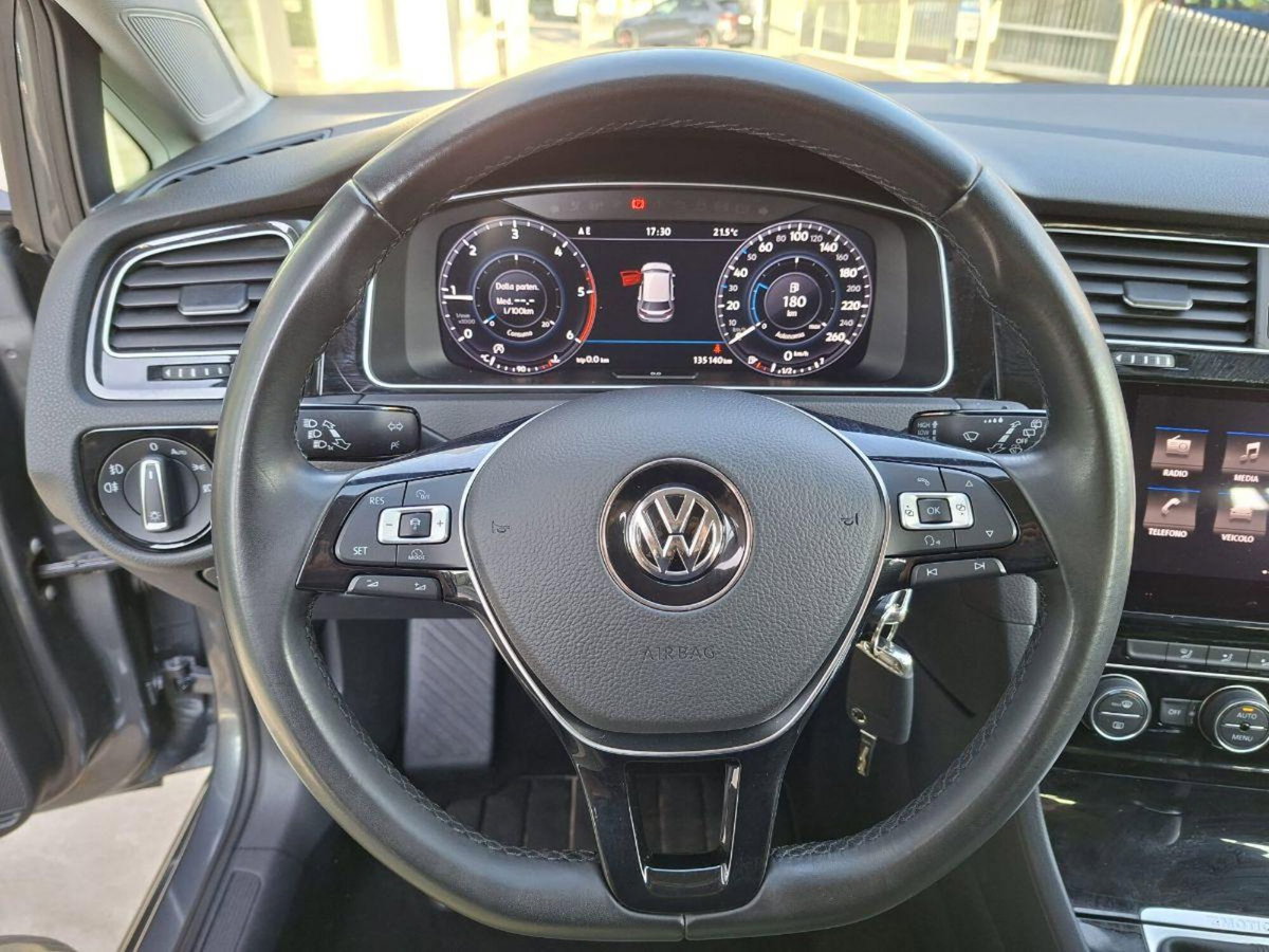 Volkswagen Golf Variant Alltrack 2.0 TDI DSG 4MOTION Executive BMT (8)