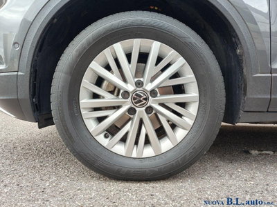 Volkswagen T-Roc 1.5 tsi Style dsg (11)
