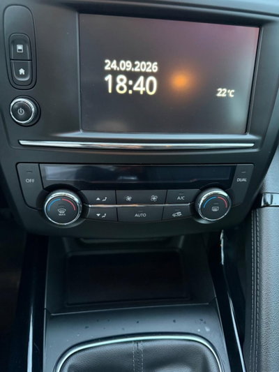 Renault Kadjar 8V 110CV Energy Hypnotic (13)