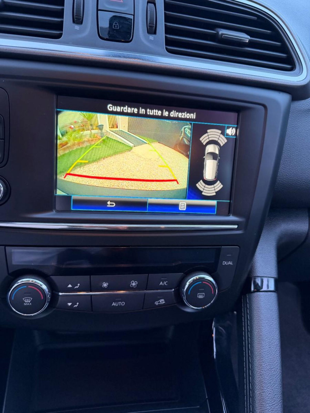 Renault Kadjar 8V 110CV Energy Hypnotic (16)