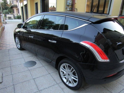 Lancia Delta 1.6 MJT DPF Gold (5)