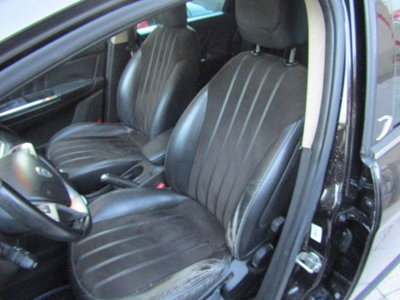 Lancia Delta 1.6 MJT DPF Gold (7)