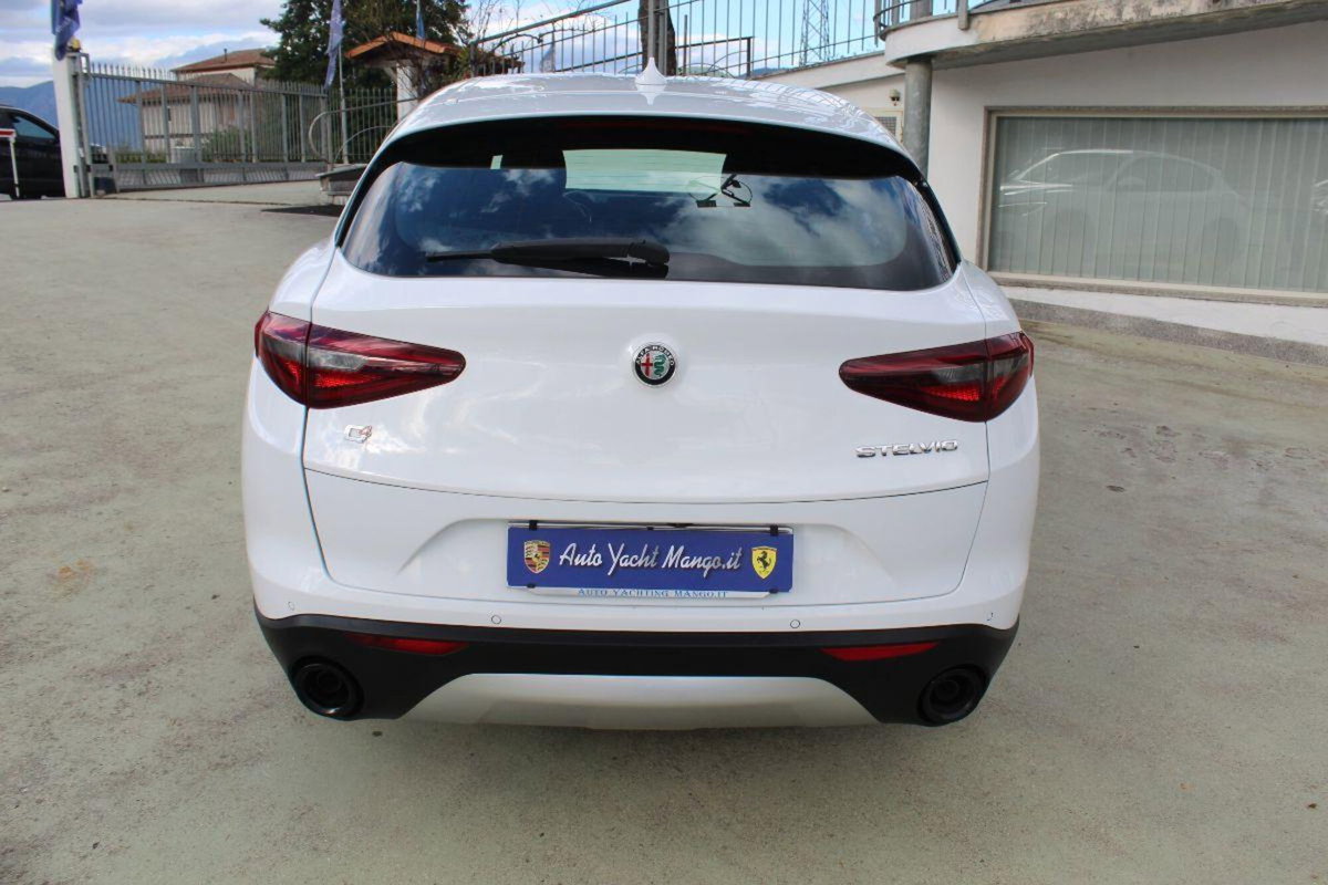 Alfa Romeo Stelvio Stelvio 2.2 Turbodiesel 190 CV AT8 Q4 Ti (5)