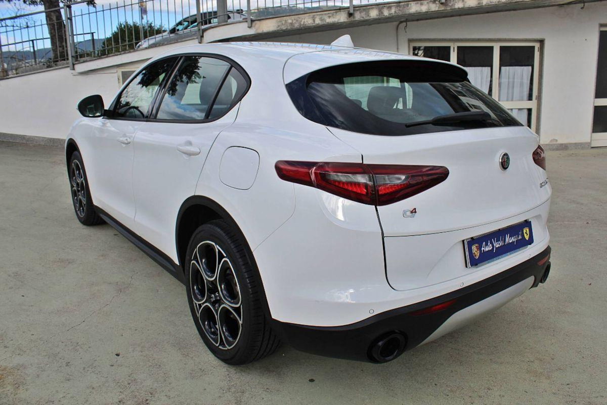 Alfa Romeo Stelvio Stelvio 2.2 Turbodiesel 190 CV AT8 Q4 Ti (6)