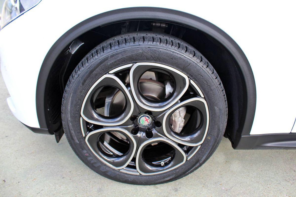 Alfa Romeo Stelvio Stelvio 2.2 Turbodiesel 190 CV AT8 Q4 Ti (8)