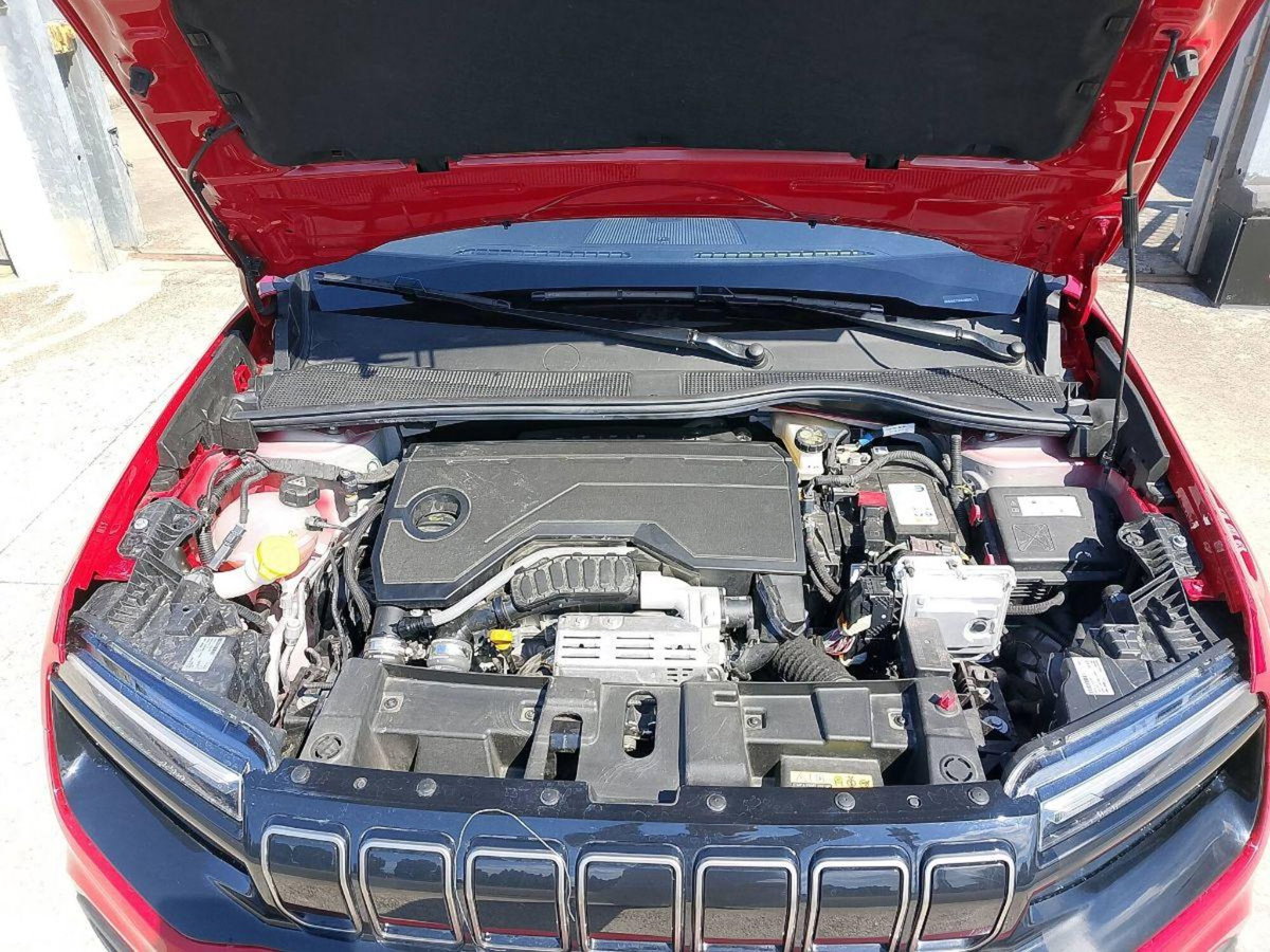 Jeep Avenger 1.2 turbo Summit fwd 100cv (15)