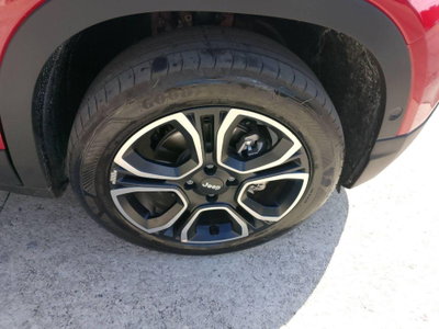 Jeep Avenger 1.2 turbo Summit fwd 100cv (16)