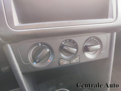 Volkswagen Polo 1.2 5 porte Trendline (15)