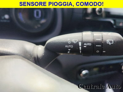 Toyota Yaris 1.5 Hybrid 5 porte Lounge (16)