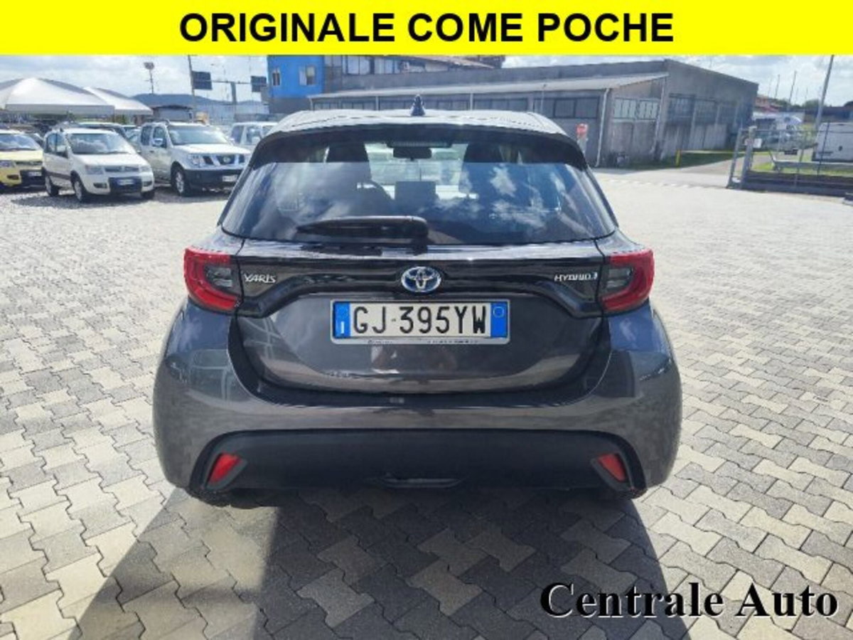 Toyota Yaris 1.5 Hybrid 5 porte Lounge (19)