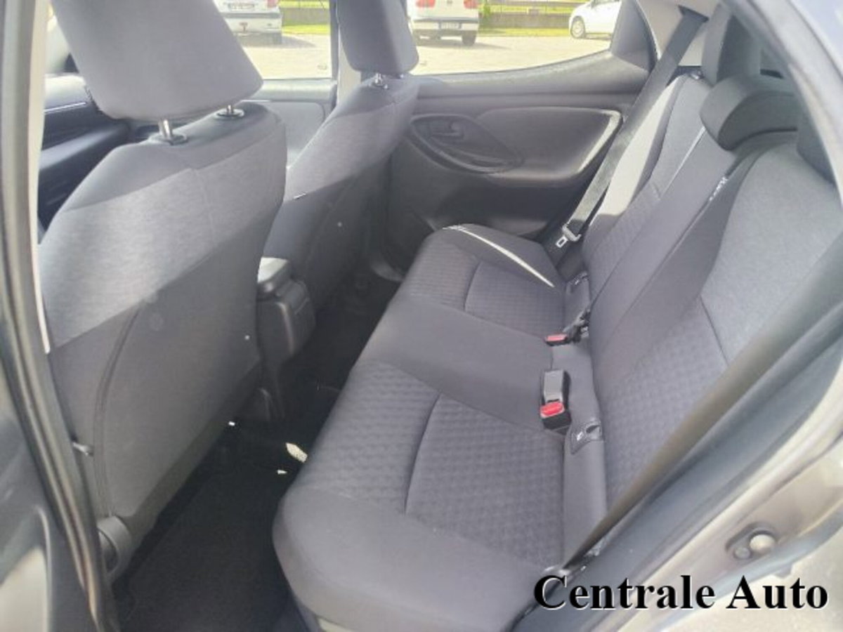 Toyota Yaris Cross 1.5 Hybrid 5p. E-CVT Lounge (11)