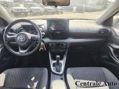 Toyota Yaris Cross 1.5 Hybrid 5p. E-CVT Lounge (12)