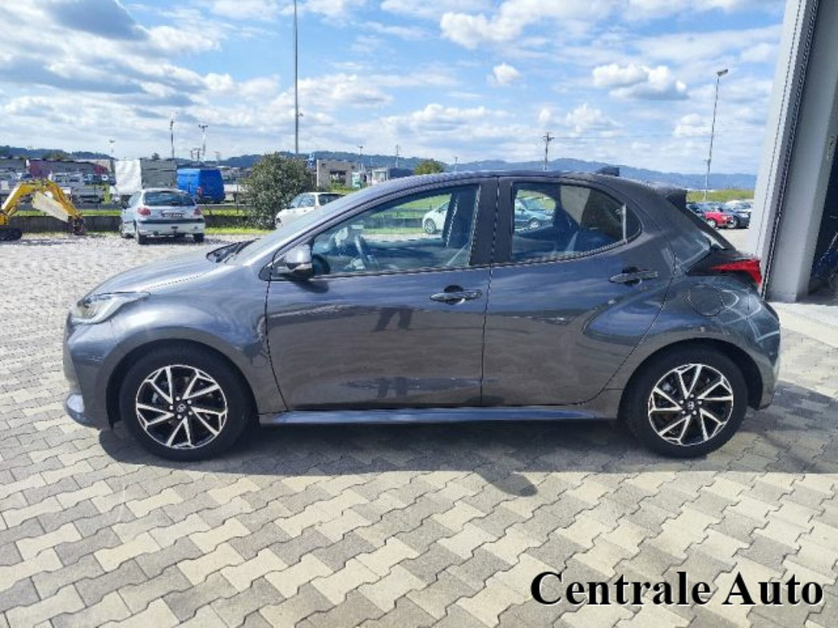 Toyota Yaris Cross 1.5 Hybrid 5p. E-CVT Lounge (8)