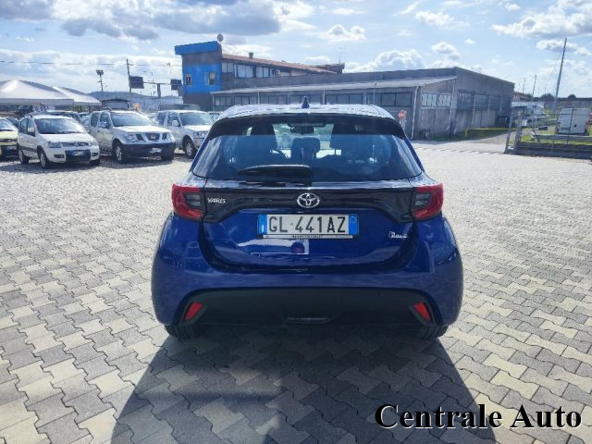 Toyota Yaris 1.0 5 porte Trend (6)